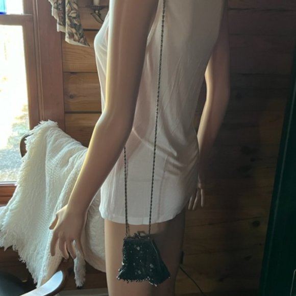 Mini-Purse: Black and Silver Beads, Black Sequins, & Gunmetal Gray Chain Strap - Picture 10 of 15